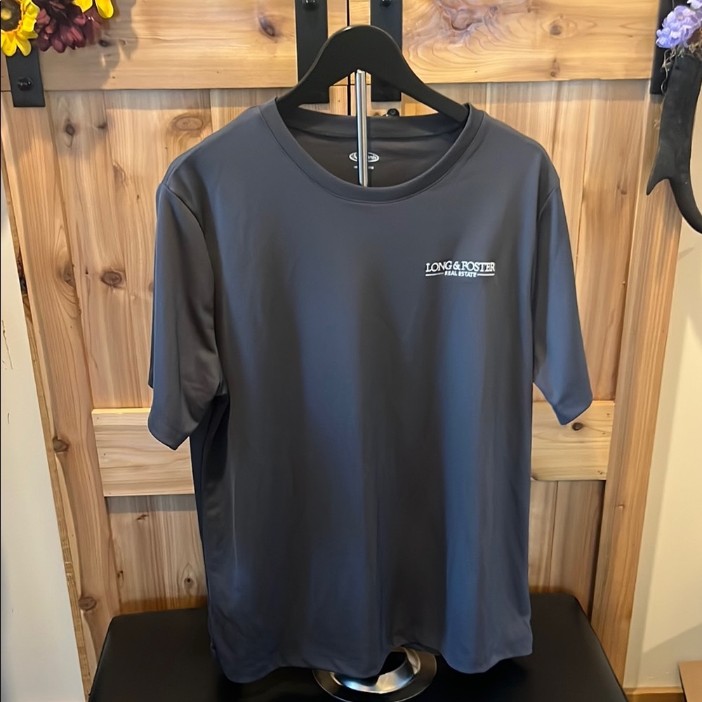 Long & Foster Real Estate Dark Gray Short Sleeve Women's Tee